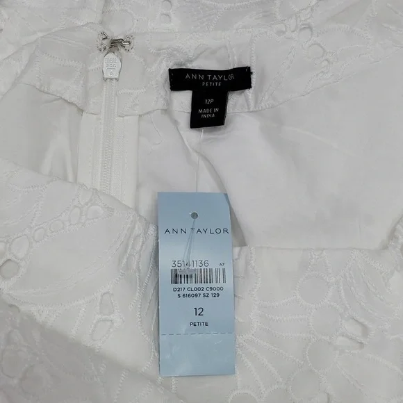 Ann Taylor Eyelet Puff Sleeve Dress - Picture 16 of 17